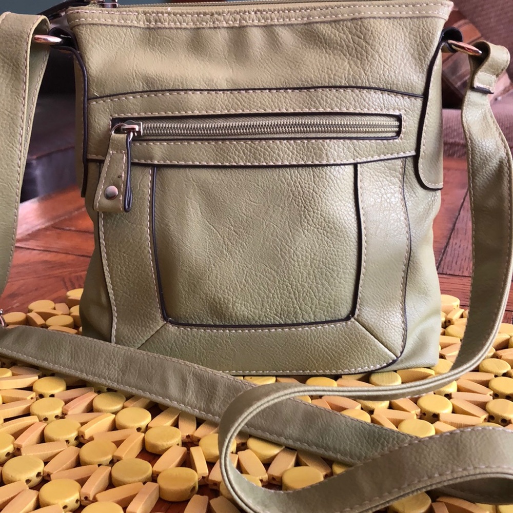 Green Leather Purse New w/o Tags